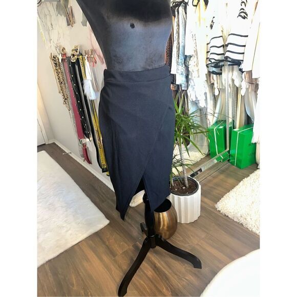 Boohoo Faux Wrap Skirt SZ 8 - Picture 4 of 5